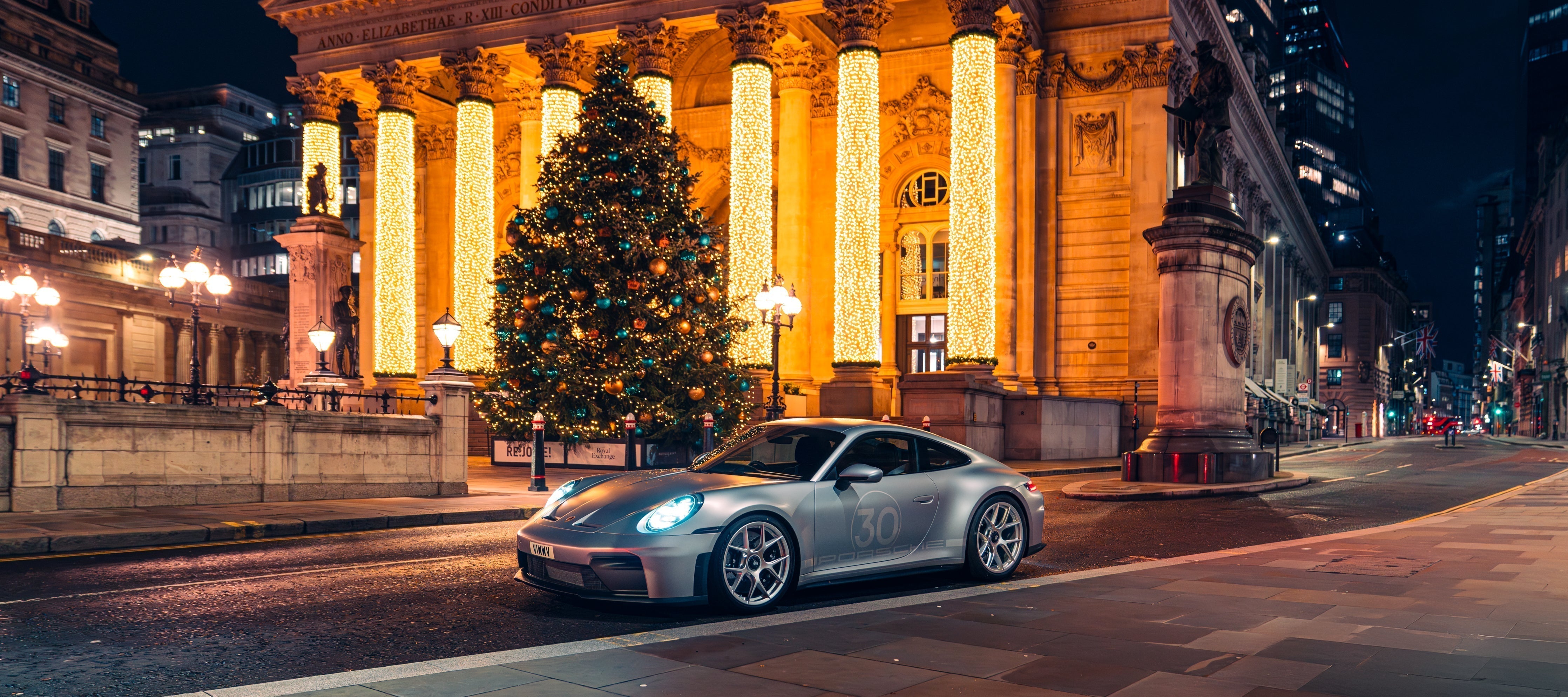 HAPPY HOLIDAYS FROM JCR 🎄