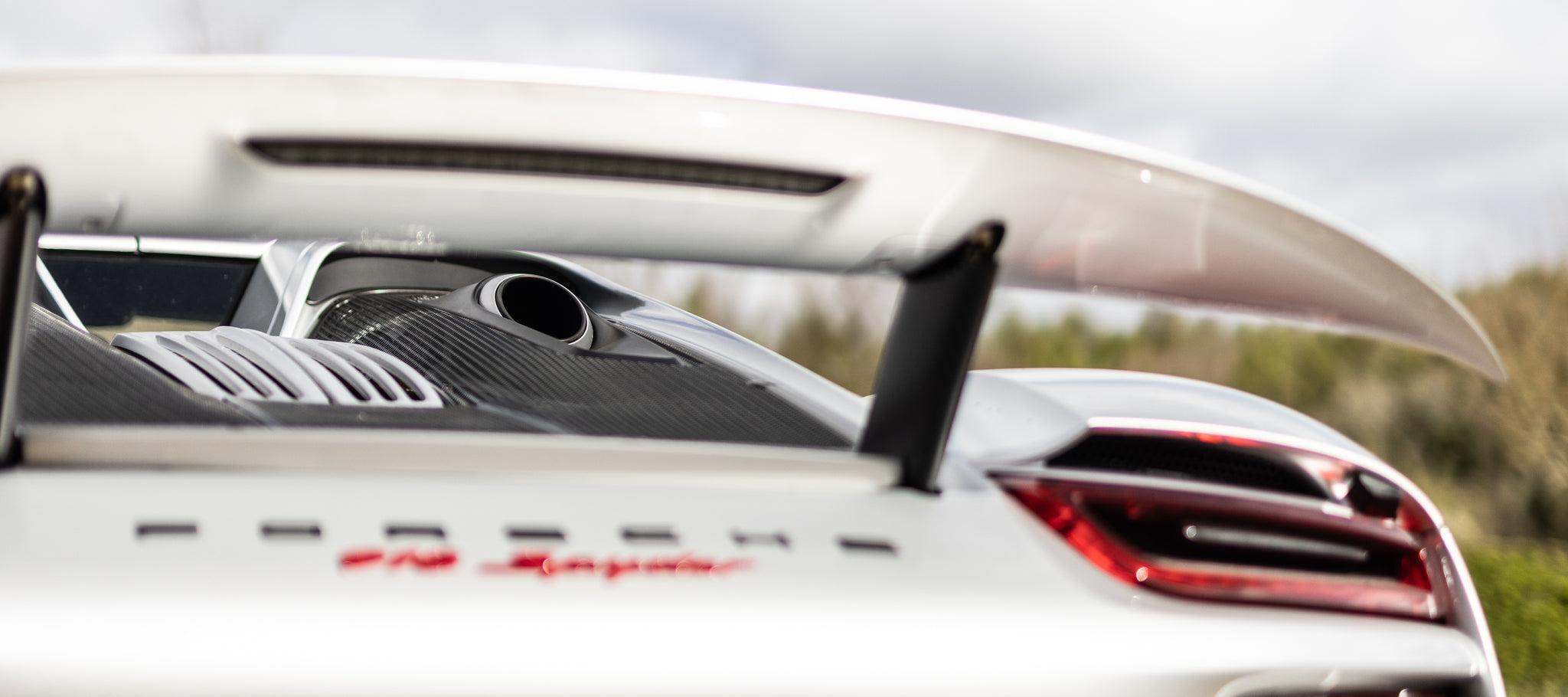 Extraordinary Porsche 918 Spyder Exhaust Gallerynull